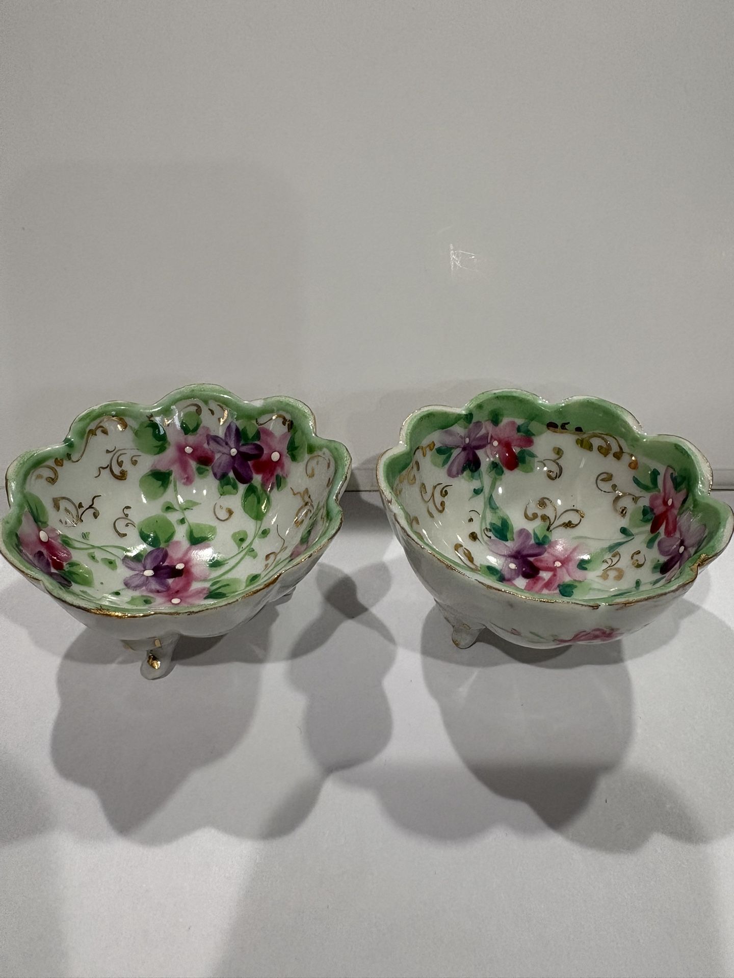 Small Antique Porcelain Footed Bowls
