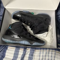 Air Jordan Gamma 5Y – Youth Size 5 – Good Condition
