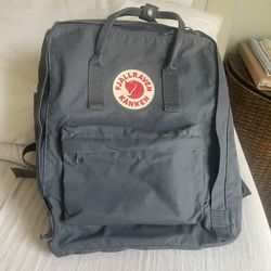Fjallraven Kanken Backpack