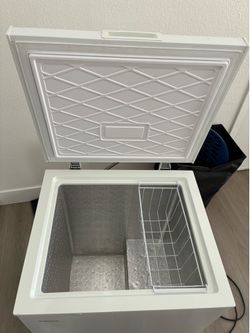 Deep freezer