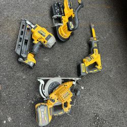 Dewalt 20 Voltios 