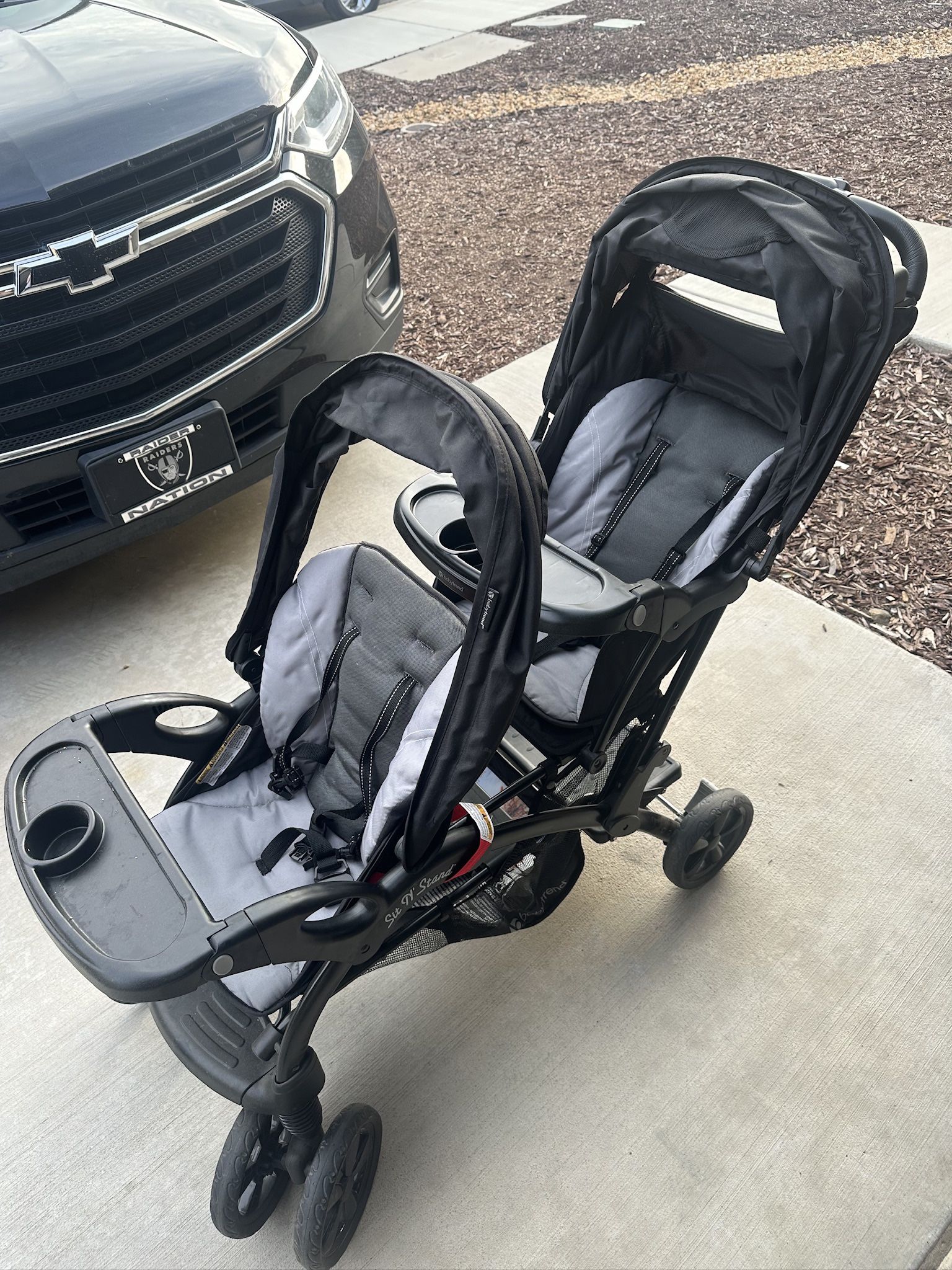 Double stroller 