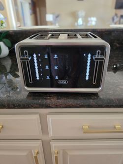 Gevi 4-Slice Toaster with Smart LED Touch Screen, 6 Browning Levels, Black