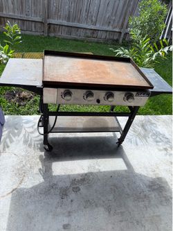 4 burner gas grill
