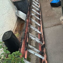 10 Ft Fiberglass Ladder Extension 