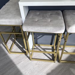 Bar Stools (4)