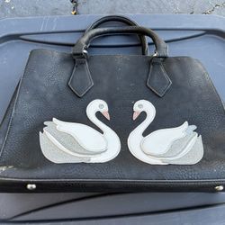 Lovely Swan Tote From Charming Charlie’s 