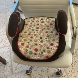 Child’s Car Seat
