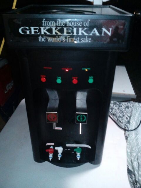 GEKKEIKAN HOT & COLD SAKE MACHINE