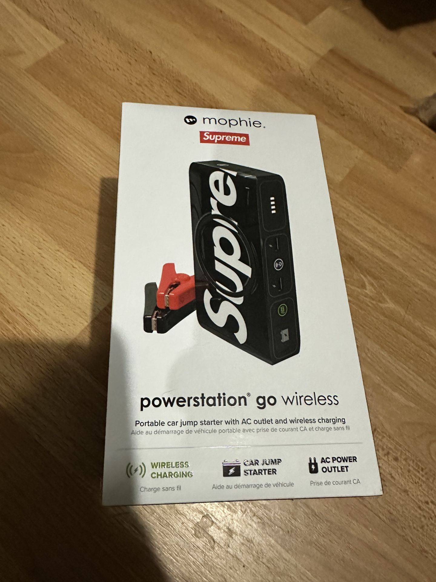 supreme powerstation go wireless Supreme Mophie Powerstation