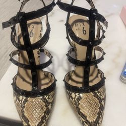 NEW Heels 7.5