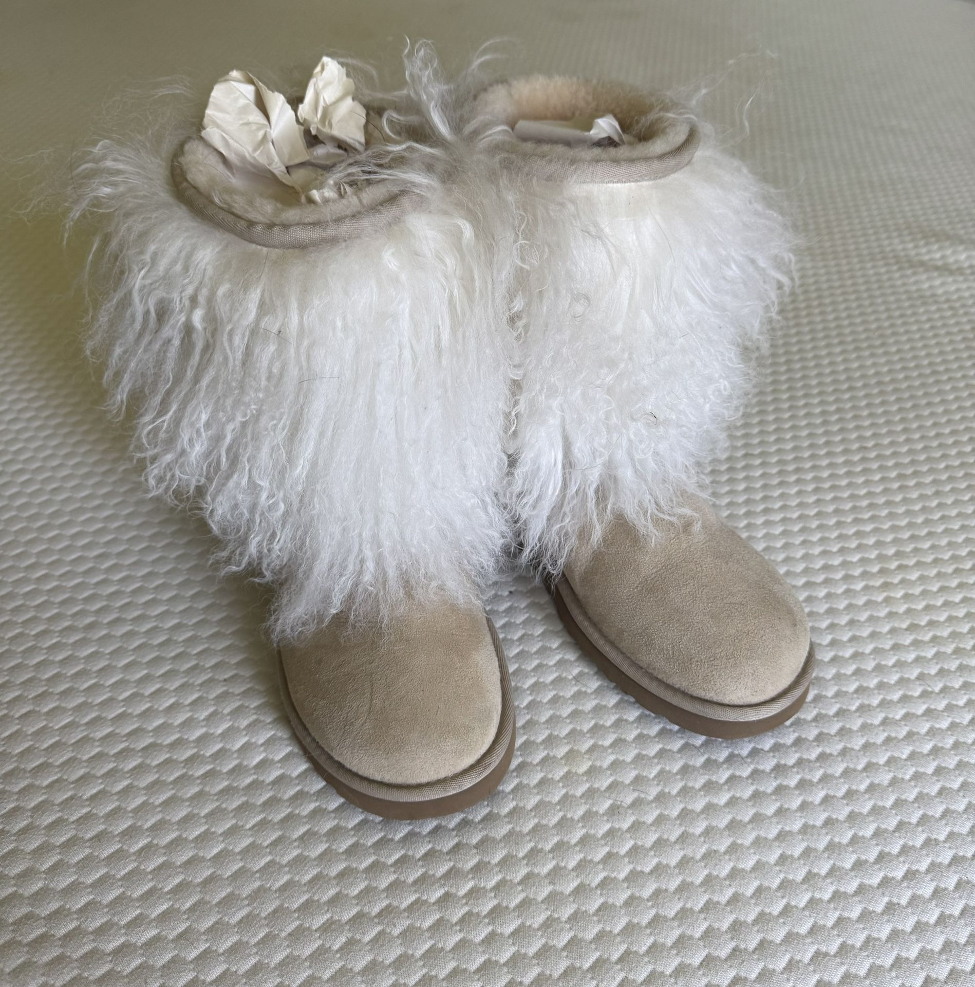 UGG Size 8