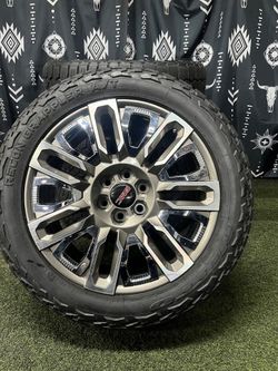 GMC Sierra Ultimate Denali Reproduction 6 Lug 22 Inch Wheels
