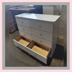8 Drawer Dresser 