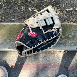 First Base Rawlings Baseball Glove