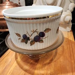 Royal Worcester Souffle Dish