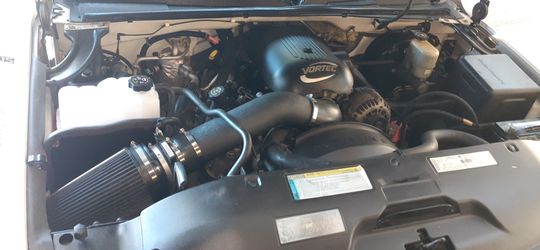 (new) Chevy Silverado GMC Yukon Cold Air Intake Kit 99-06