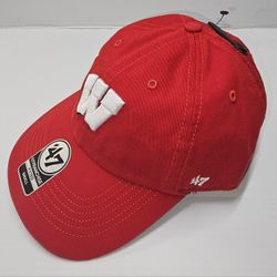 Wisconsin Badgers '47 Brand Franchise Fitted Hat Red Size Small NEW w/Tags