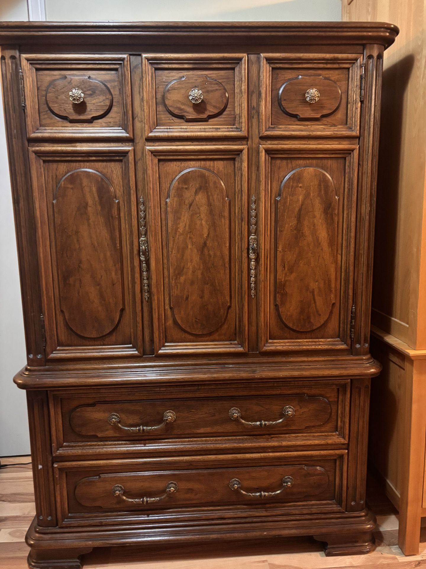 Solid Wood Dresser/Wardrobe