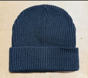 52 PORT AUTHORITY Black Beanies
