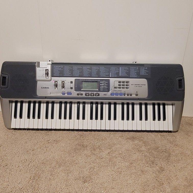 Casio LK-100 Digital Keyboard Piano