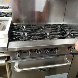 Used Dukers 36"L Range With 6-Burners And Standard Oven Natural Gas 