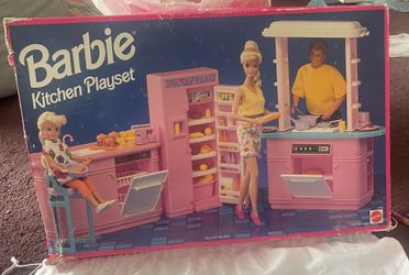 Barbie Kitchen Playset