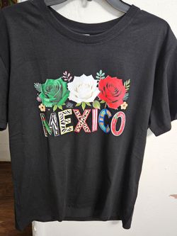 Black Mexico Soccer T-Shirt Size L