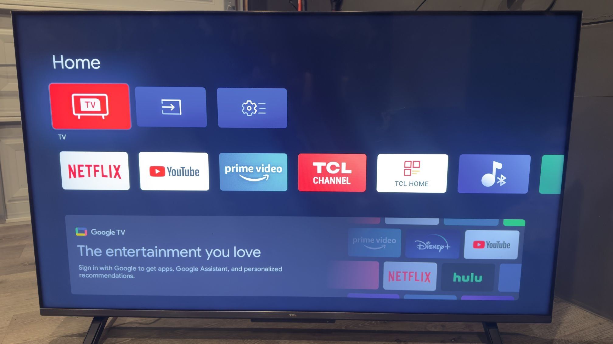 TCL 55” 6-Series 4K QLED Mini-LED TV w/ Remote – Great Condition!