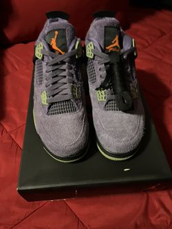 JORDAN 4 PURPLE CANYON  SIZE 11w 9.5m