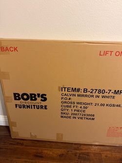 Bobs Furniture Brand new mirror ONLY