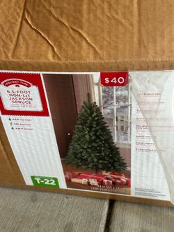 Free Christmas tree