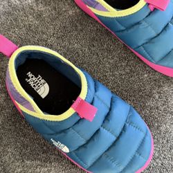 Girls Shoes 