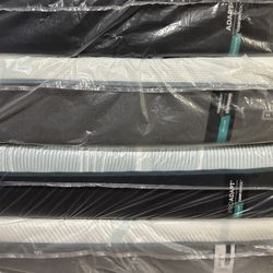 King Queen Size Tempurpedic ProAdapt,  ProBreeze,  LuxeBreeze Mattress  Pro Breeze /Luxe Adapt /Pro Adapt /Adapt /cloud /Tempur pedic contour Supreme 