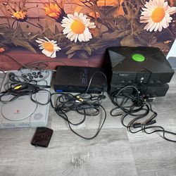 Vintage Game Consoles PS1 PS2 Xbox