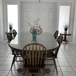 Solid Oak Table With 6 Chairs And End Tables
