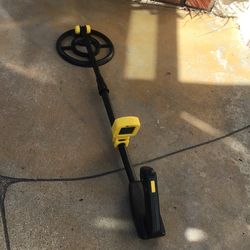 Metal detector