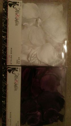 Valentine's day! 2 New boxes of silk rose petals bridal
