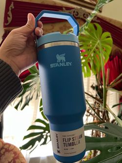 Stanley IceFlow Flip Straw Tumbler 40 oz