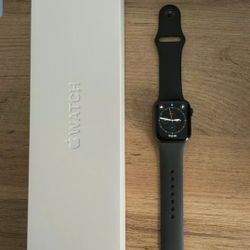 Apple Watch Series 6 40mm Aluminum Chassis
