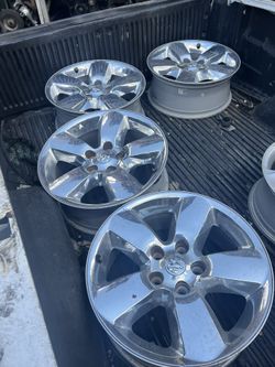 Ram 1500 20 Inch Chrome Wheels 