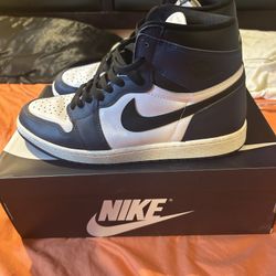 Jordan 1 Midnight Navy