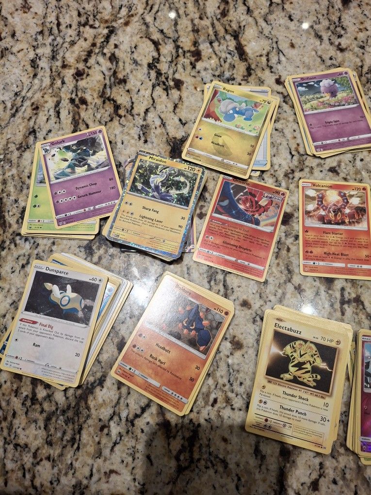 Pokémon Cards 174 Of Them 