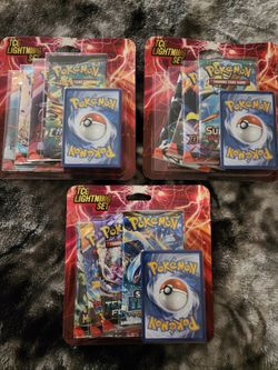 POKEMON LIGHTNING PACK