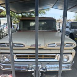 1962 Chevrolet C40 Truck