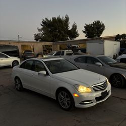 2014 Mercedes-Benz C250