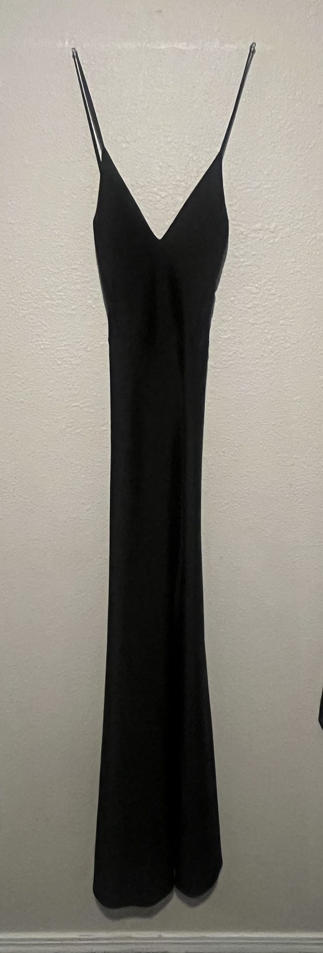 Long Black Formal Dress Medium (Leyva’s USA)