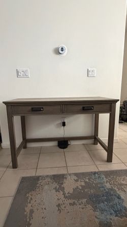 Table/Desk