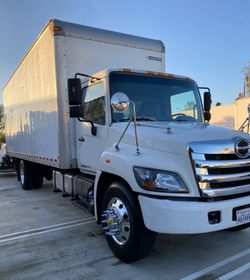 2013 Hino 268A