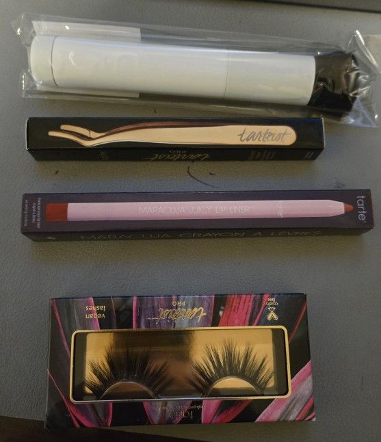 Tarte Brush And Lashes And Makeup